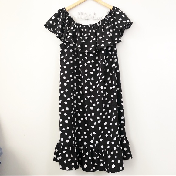 Merona Dresses & Skirts - Merona Polka Dot Ruffle Dress